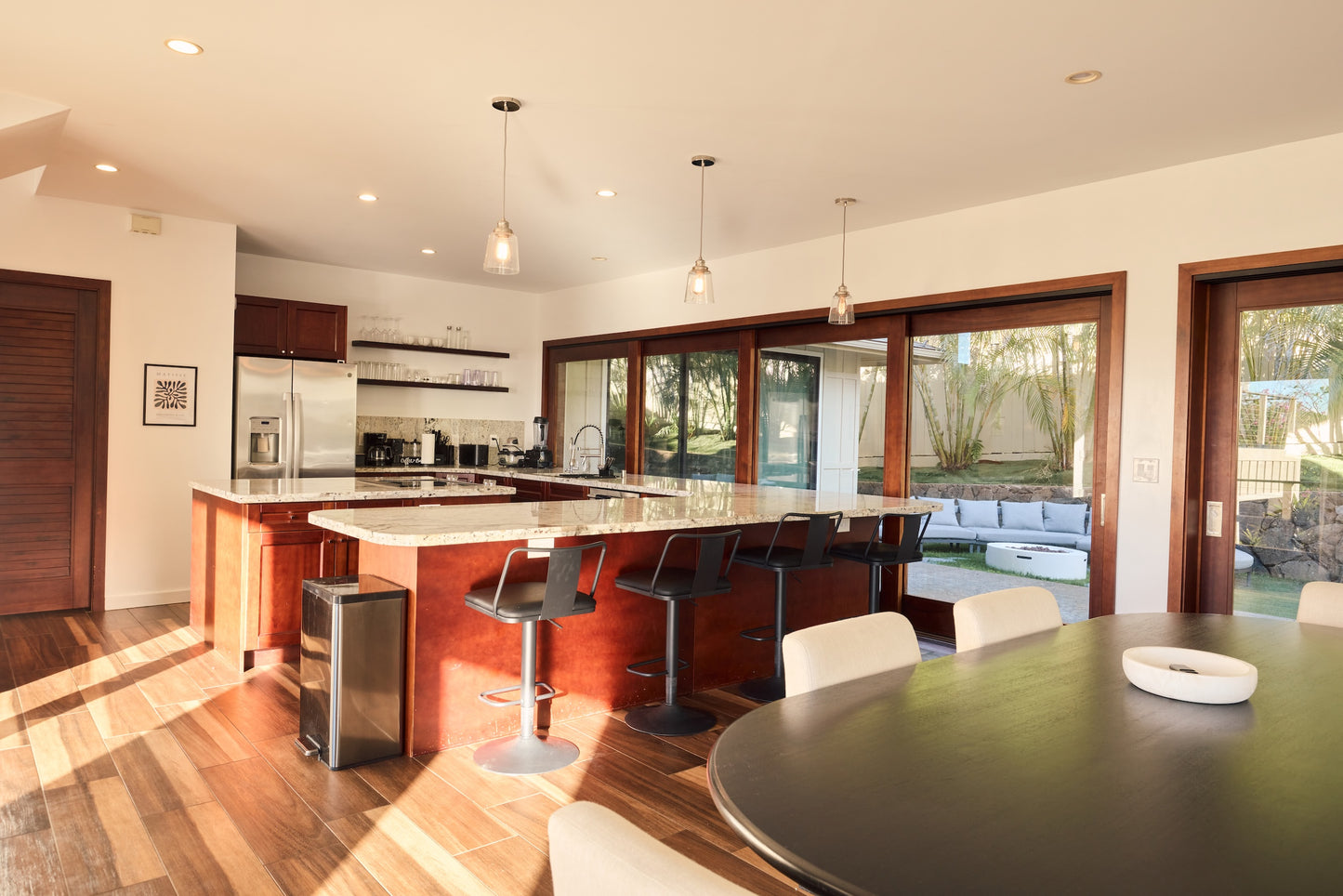Luxury family villa with Ocean views - 5 Bed