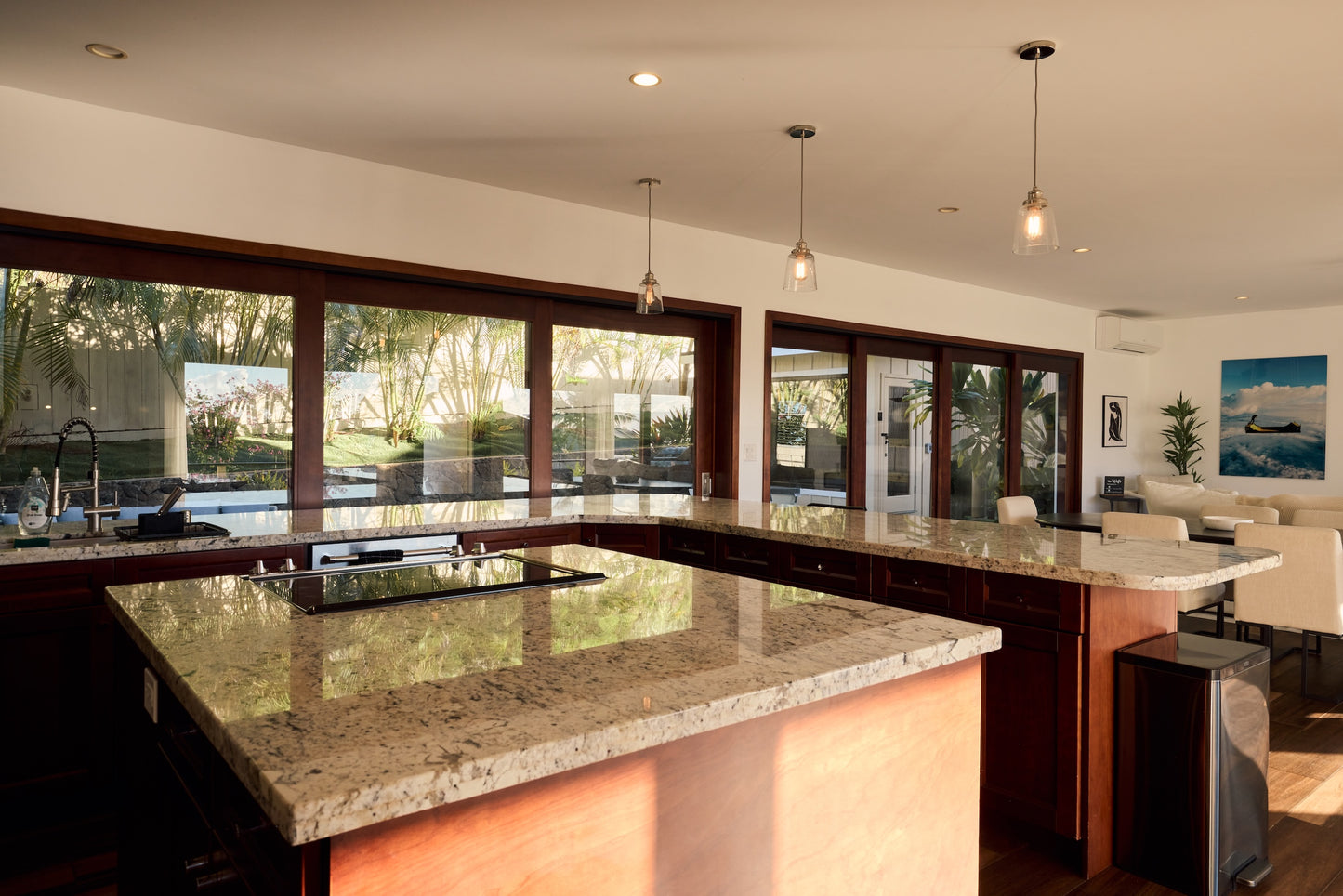 Luxury family villa with Ocean views - 5 Bed