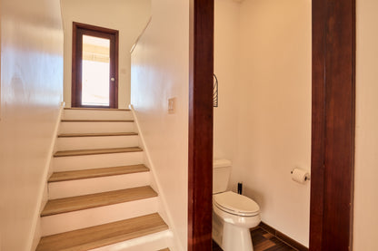 Luxury family villa with Ocean views - 5 Bed